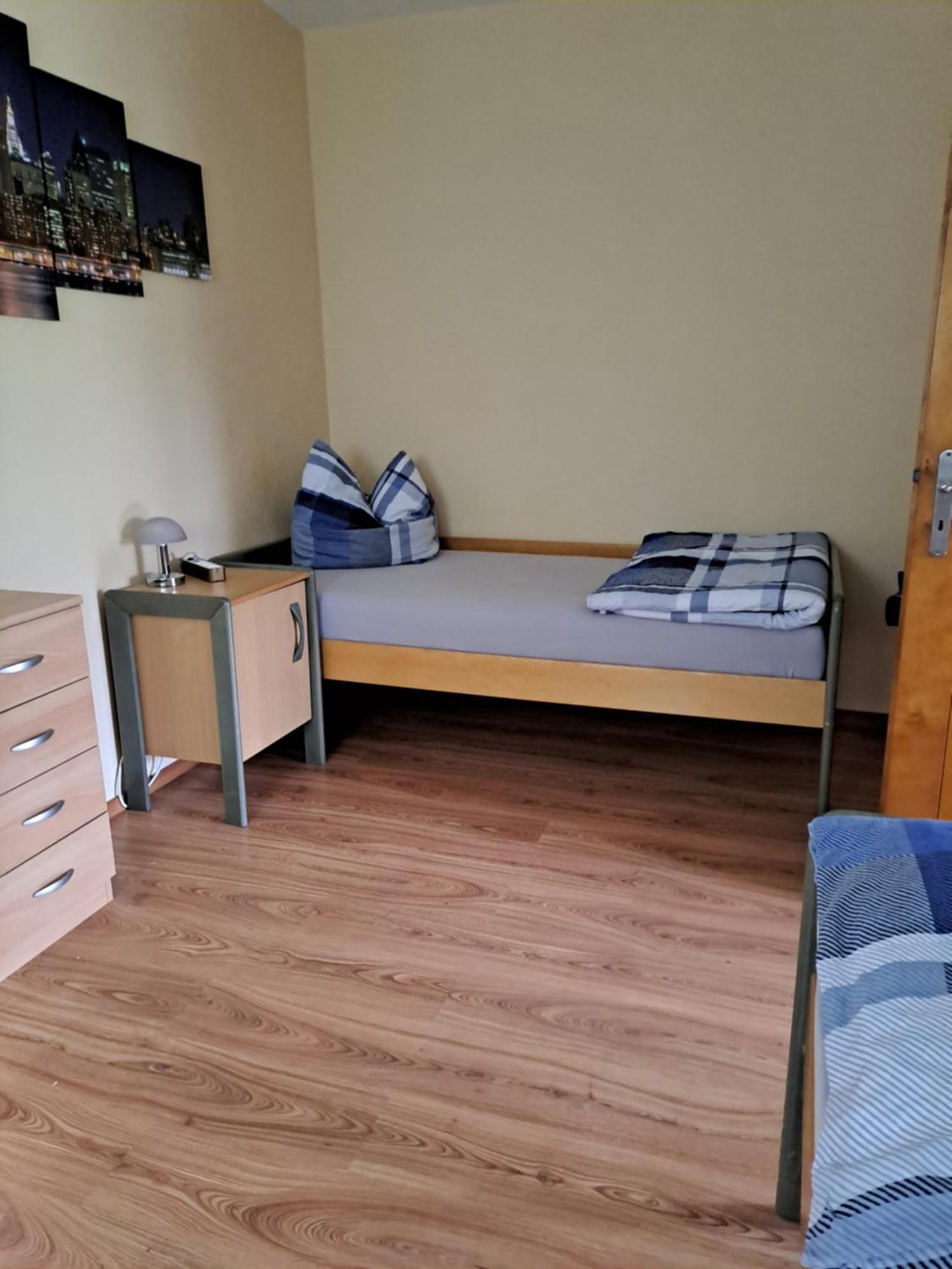 Monteur- Und Ferienwohnung In Hainichen - Obergeschoss Oder Dachgeschoss - Familie Weber Bockendorf المظهر الخارجي الصورة