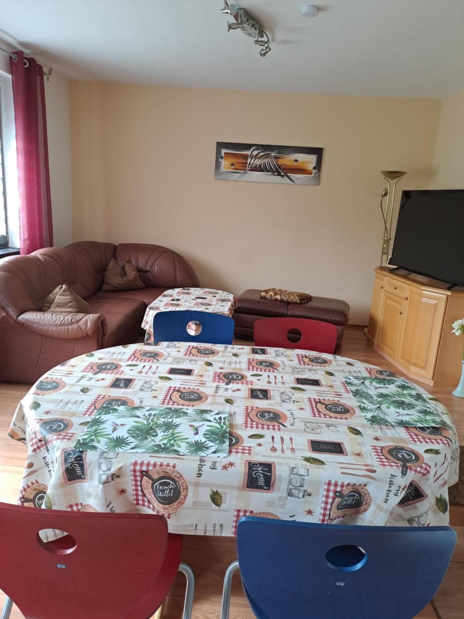 Monteur- Und Ferienwohnung In Hainichen - Obergeschoss Oder Dachgeschoss - Familie Weber Bockendorf المظهر الخارجي الصورة
